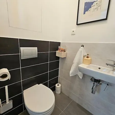 Lägenhet Trendy & Quiet Urban Oasis Flat *