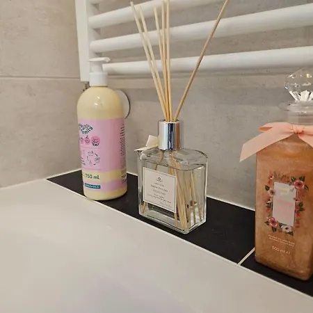 Lägenhet Trendy & Quiet Urban Oasis Flat