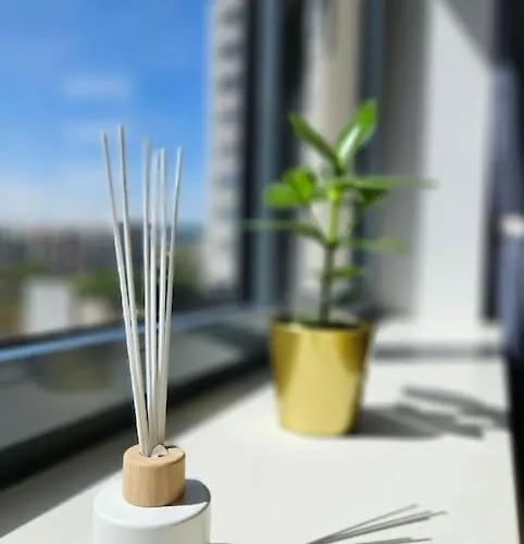 Apartament Trendy & Quiet Urban Oasis Flat